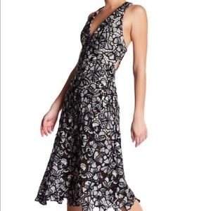 Alice + Olivia Midi Noreen Floral Yoke Dress Sz 2